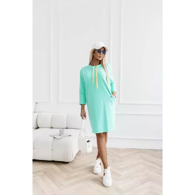 Medvilninė laisvalaikio suknelė BICOLOR - mėtinė