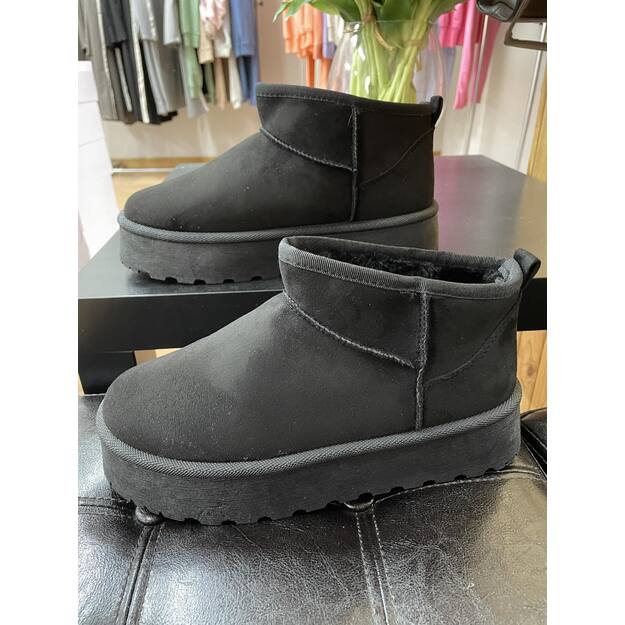 UGG stiliaus batai